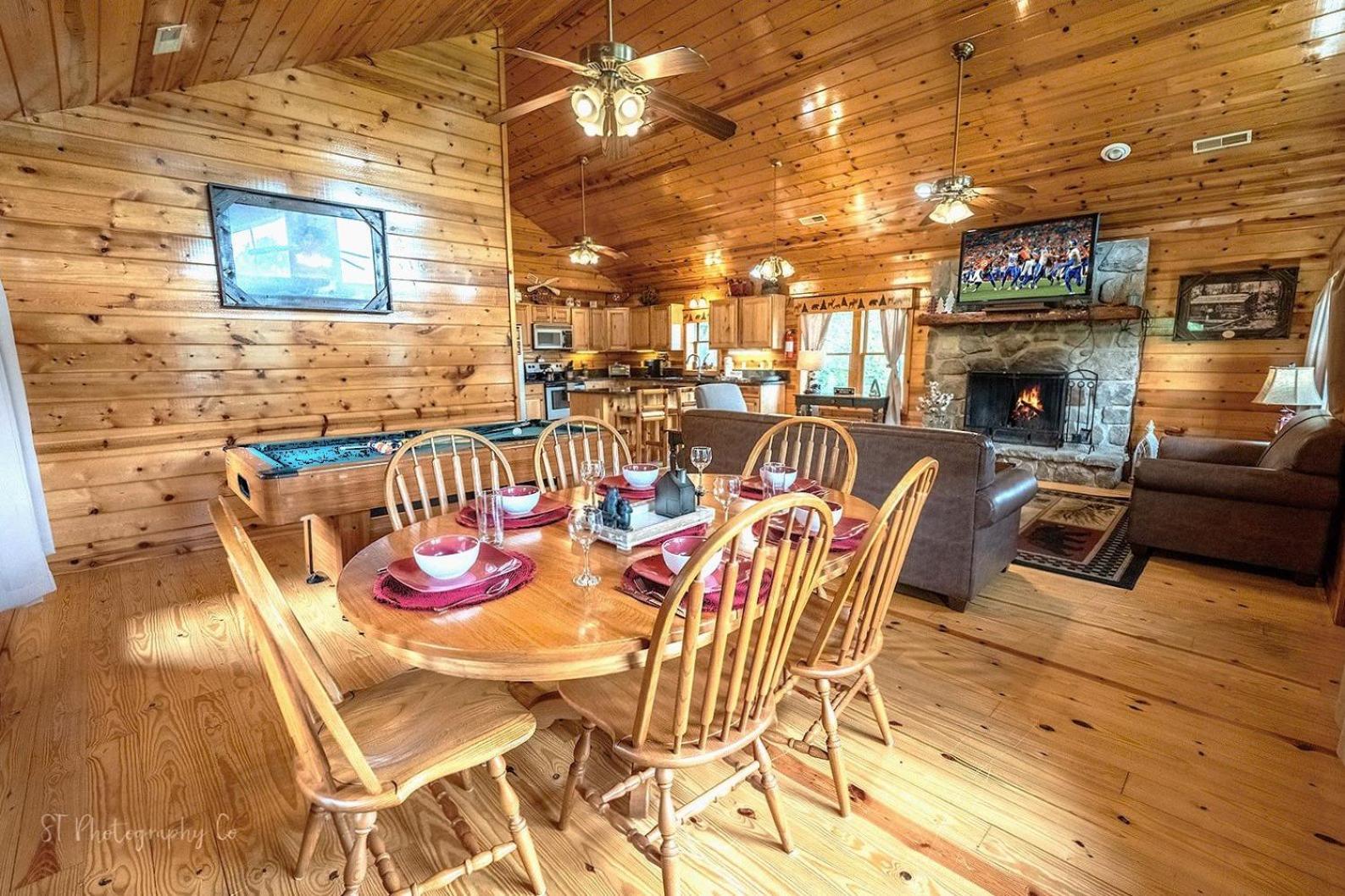 Little Sugar Camp Villa Sevierville Exterior photo