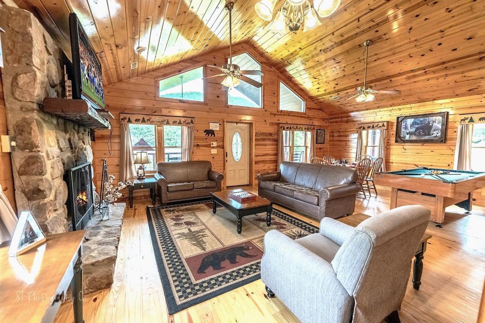 Little Sugar Camp Villa Sevierville Exterior photo